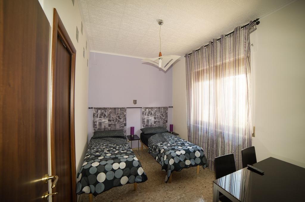 Villa Elena Montesilvano Marina Δωμάτιο φωτογραφία