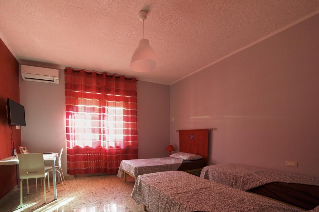 Villa Elena Montesilvano Marina Δωμάτιο φωτογραφία